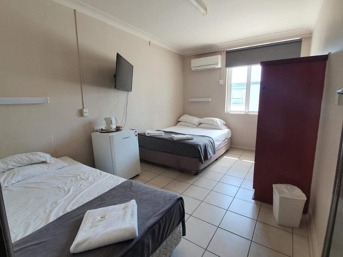 Hotel Allen Townsville Esterno foto
