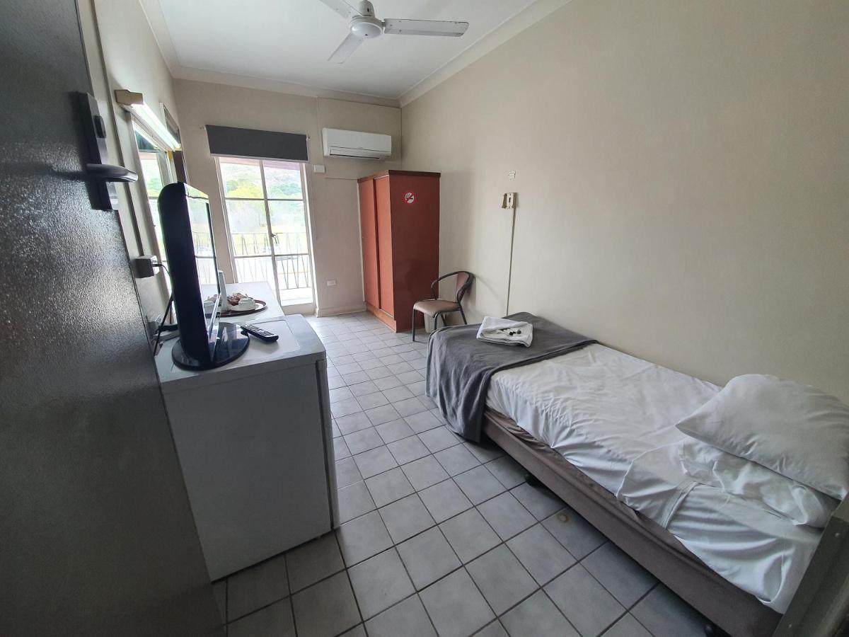 Hotel Allen Townsville Esterno foto