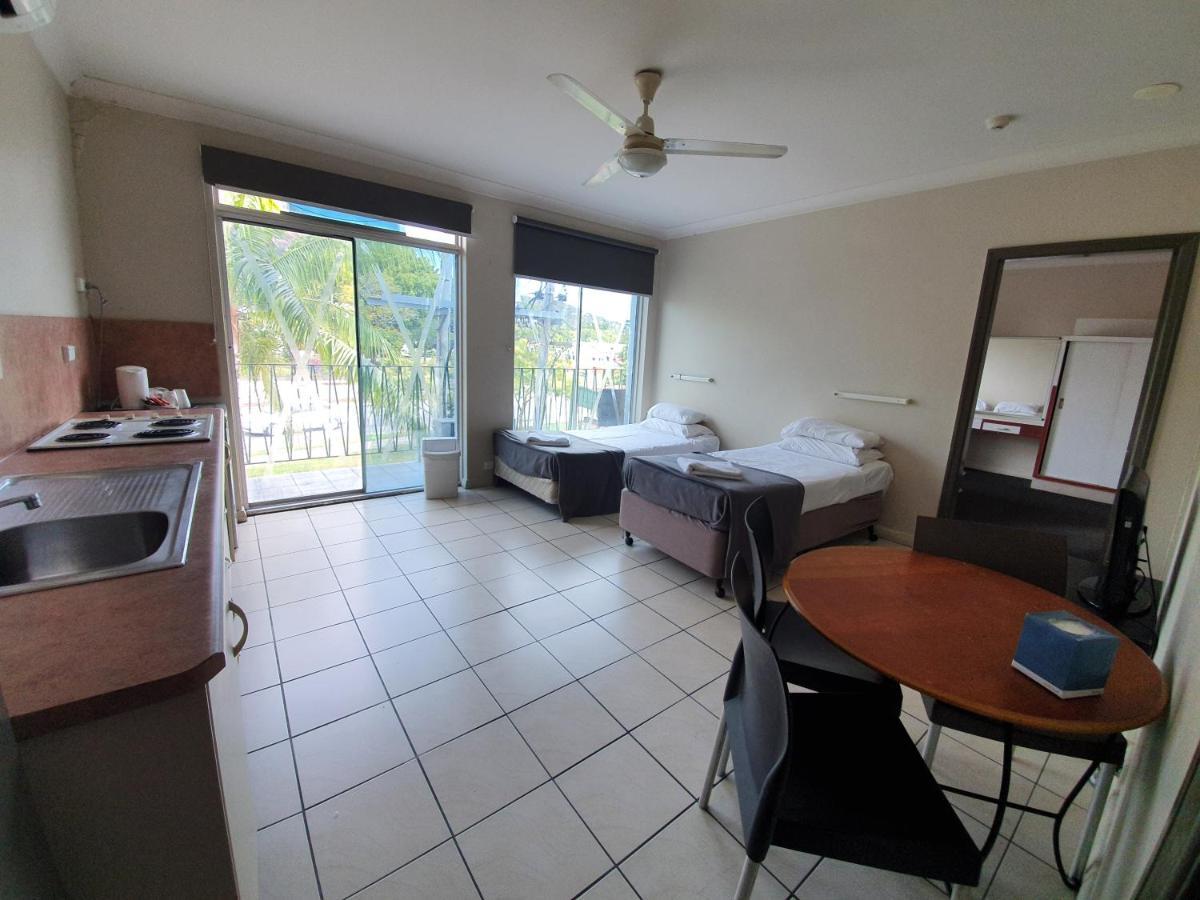 Hotel Allen Townsville Esterno foto