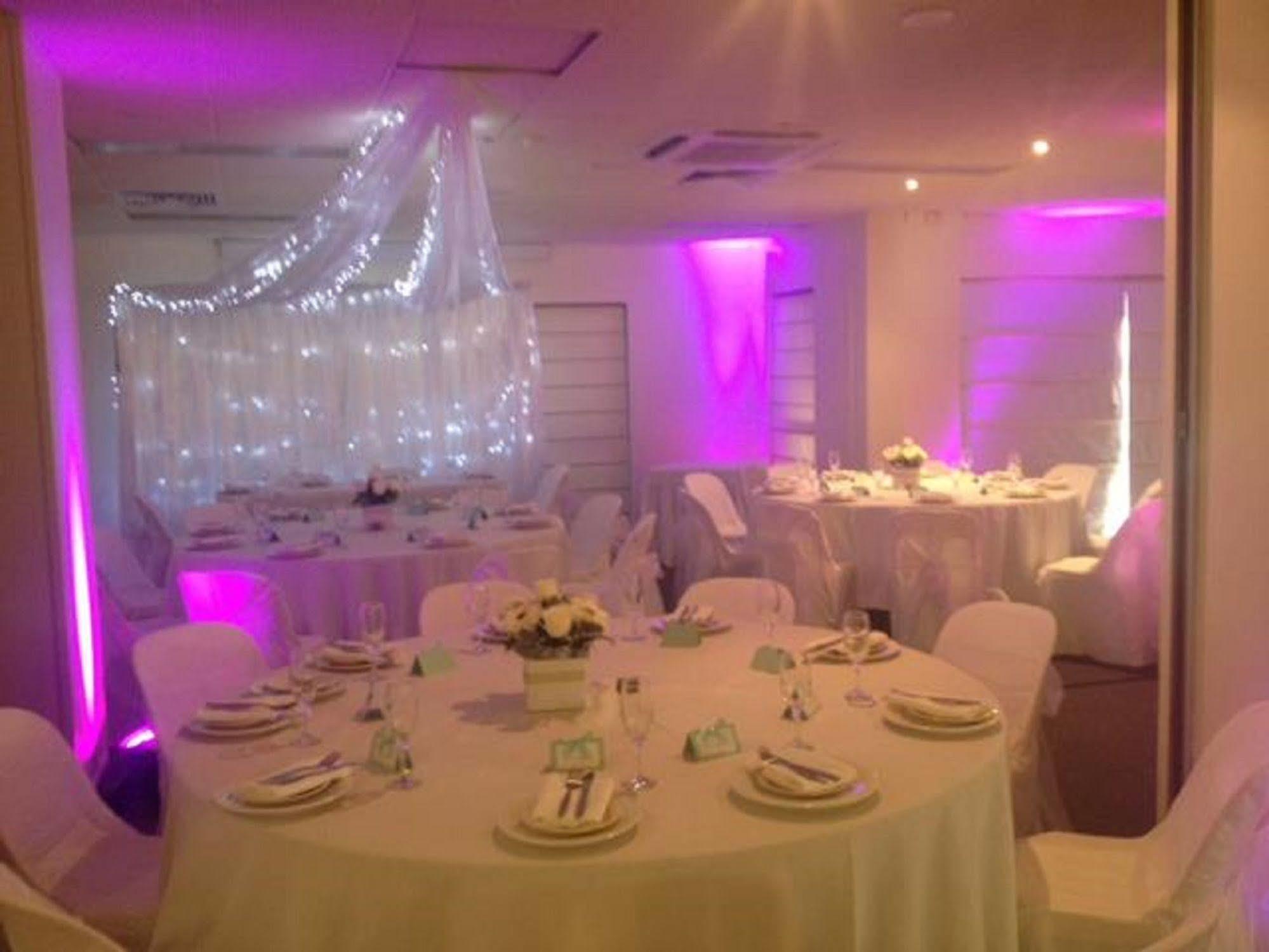 Hotel Allen Townsville Esterno foto